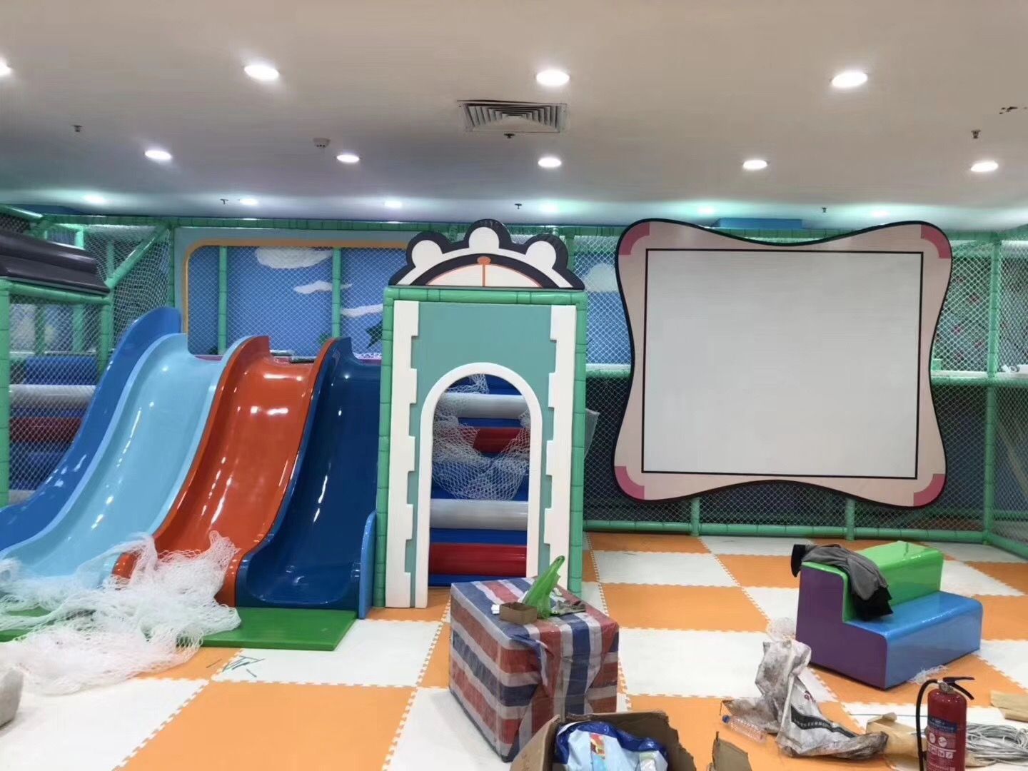 新型淘氣堡